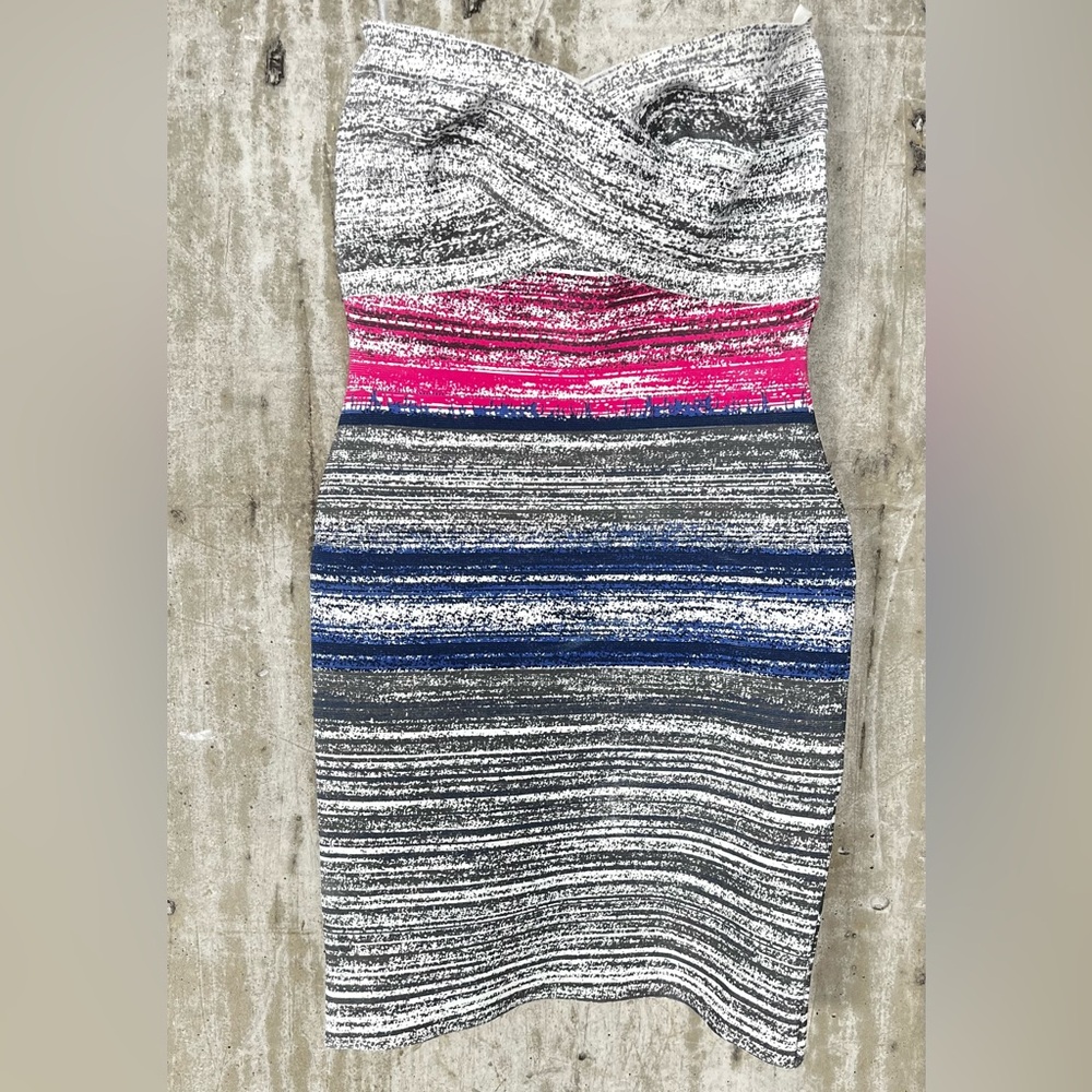 Body con tight strapless dress